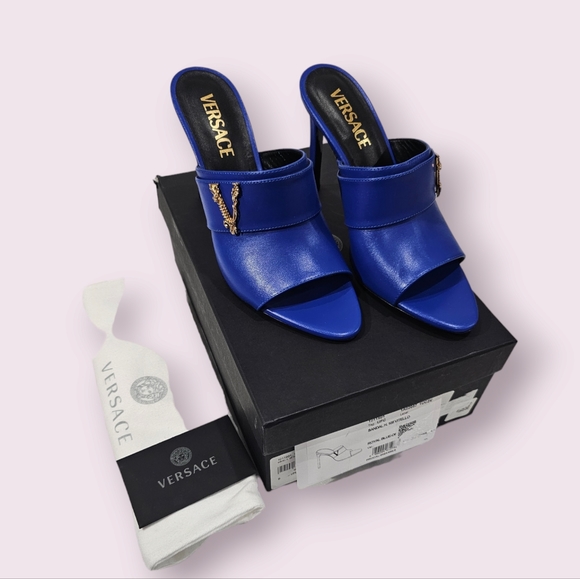 NEW Versace leather sandals 105 Vitello in size 37 - Picture 6 of 6
